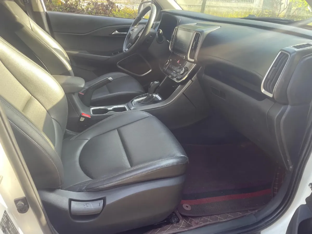 2019 Hyundai ix35 2.0L 160HP L4 6AT,autocango,china used car exporter,china ev exporter,chinese used car exporter,chinese used ev exporter