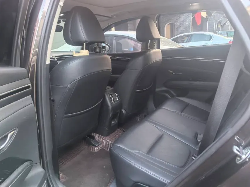 2021 Hyundai Tucson 1.5T 200HP L4 7DCT,autocango,china used car exporter,china ev exporter,chinese used car exporter,chinese used ev exporter