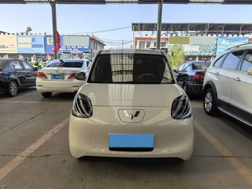 2025 WuLing HongGuang MINI EV BEV 16.2KWH,autocango,china used car exporter,china ev exporter,chinese used car exporter,chinese used ev exporter