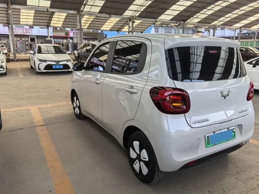 2025 WuLing HongGuang MINI EV BEV 16.2KWH,autocango,china used car exporter,china ev exporter,chinese used car exporter,chinese used ev exporter