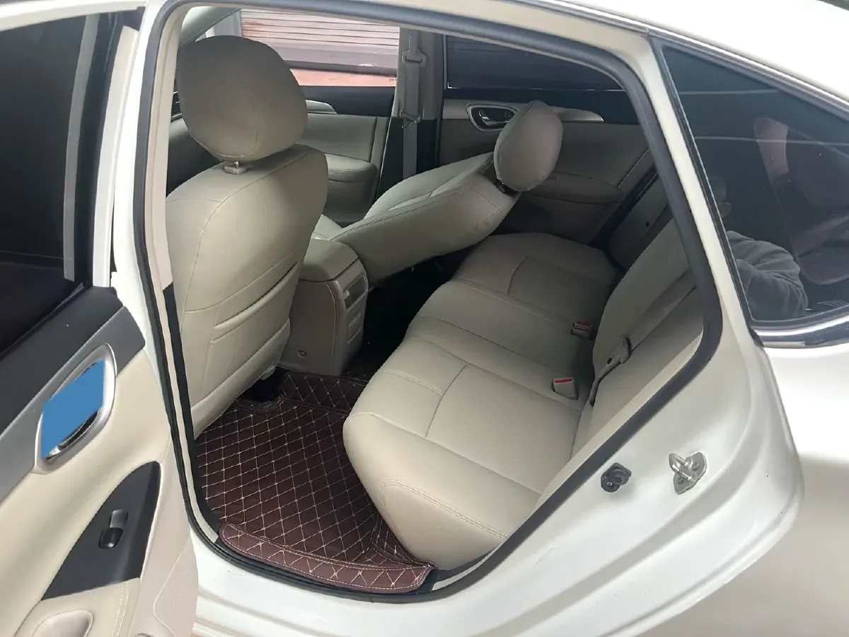 2022 Mazda 3 Axela 2.0L 158HP L4 6AT,autocango,china used car exporter,china ev exporter,chinese used car exporter,chinese used ev exporter