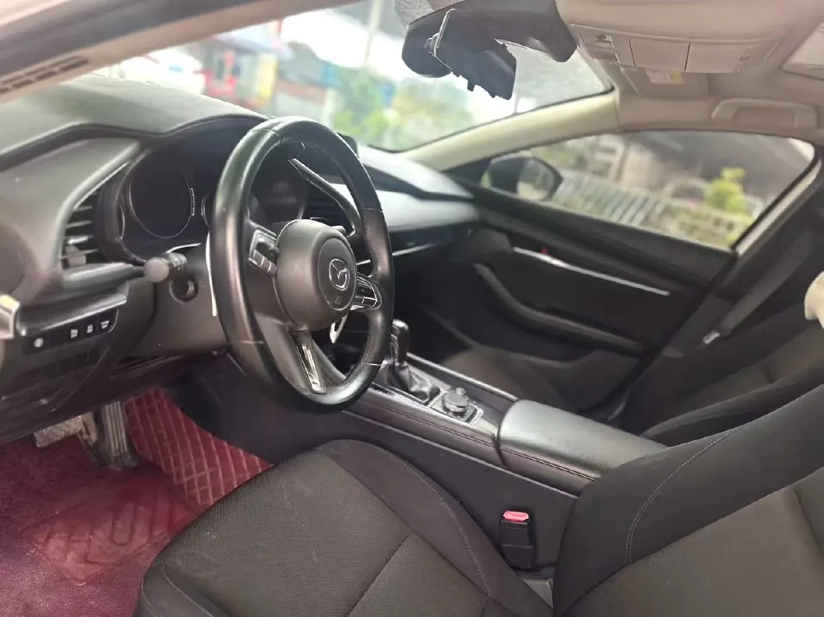 2022 Mazda 3 Axela 2.0L 158HP L4 6AT,autocango,china used car exporter,china ev exporter,chinese used car exporter,chinese used ev exporter