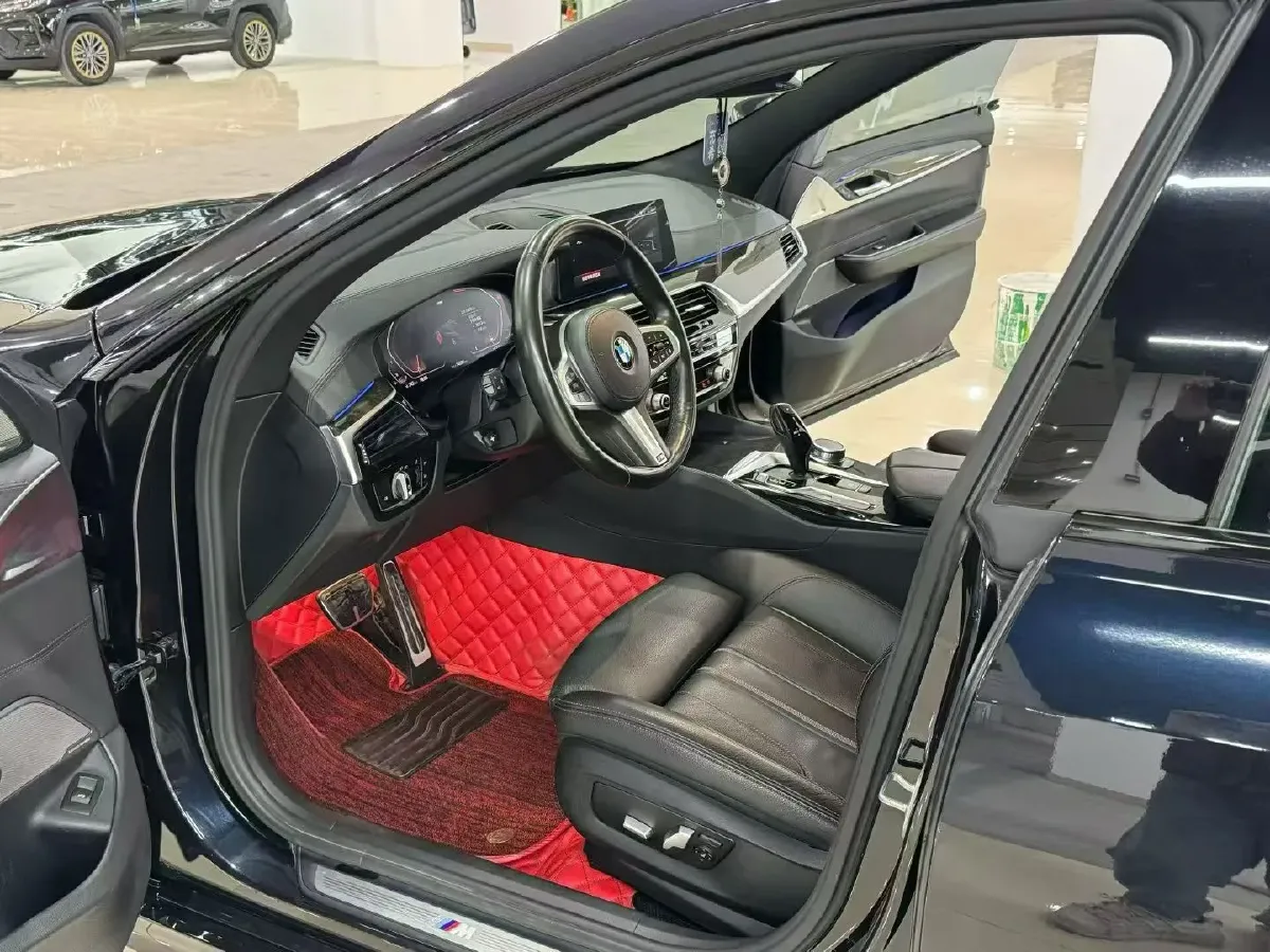 2020 BMW 6 Series GT 2.0T 258HP L4 8AT,autocango,china used car exporter,china ev exporter,chinese used car exporter,chinese used ev exporter