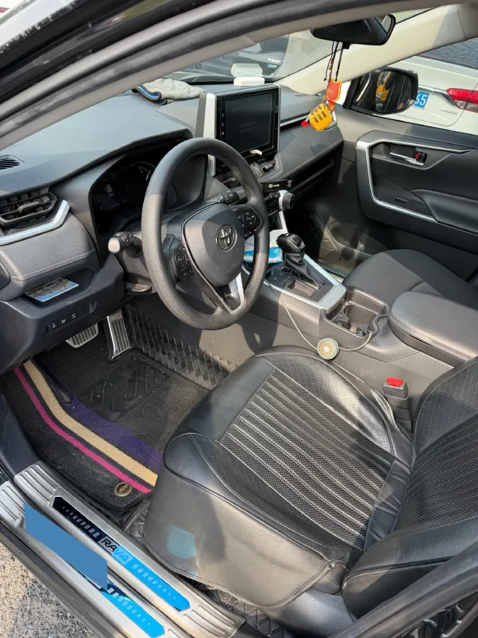 2020 Toyota RAV4 2.0L 171HP L4 CVT,autocango,china used car exporter,china ev exporter,chinese used car exporter,chinese used ev exporter