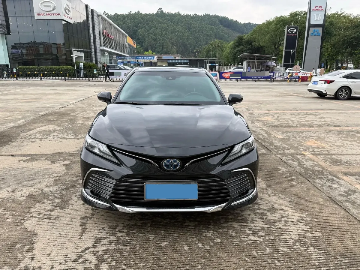 2023 Toyota Camry 2.5L 178HP L4 E-CVT Hybrid,autocango,china used car exporter,china ev exporter,chinese used car exporter,chinese used ev exporter