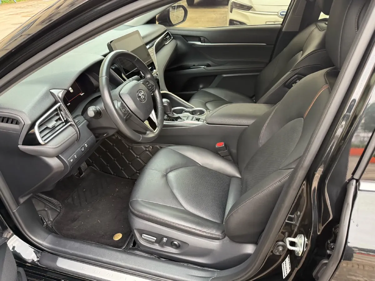 2023 Toyota Camry 2.5L 178HP L4 E-CVT Hybrid,autocango,china used car exporter,china ev exporter,chinese used car exporter,chinese used ev exporter