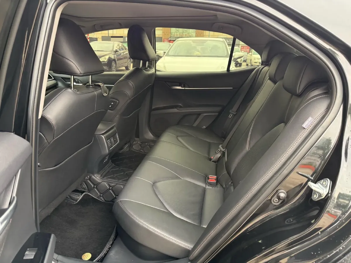 2023 Toyota Camry 2.5L 178HP L4 E-CVT Hybrid,autocango,china used car exporter,china ev exporter,chinese used car exporter,chinese used ev exporter