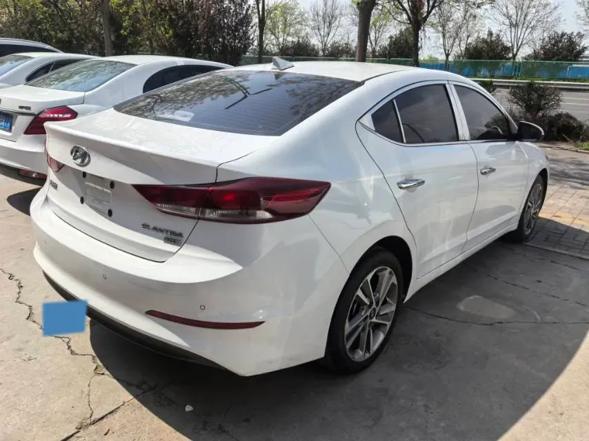2016 Hyundai Elantra 1.6L 130HP L4 6AT,autocango,china used car exporter,china ev exporter,chinese used car exporter,chinese used ev exporter
