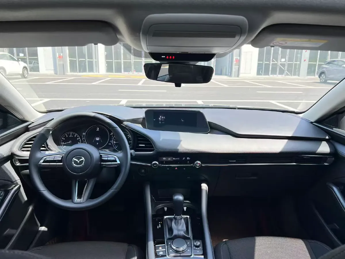 2021 Mazda 3 Axela 2.0L 158HP L4 6AT,autocango,china used car exporter,china ev exporter,chinese used car exporter,chinese used ev exporter