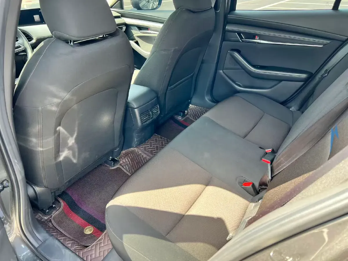 2021 Mazda 3 Axela 2.0L 158HP L4 6AT,autocango,china used car exporter,china ev exporter,chinese used car exporter,chinese used ev exporter