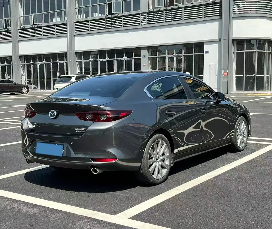 2021 Mazda 3 Axela 2.0L 158HP L4 6AT,autocango,china used car exporter,china ev exporter,chinese used car exporter,chinese used ev exporter