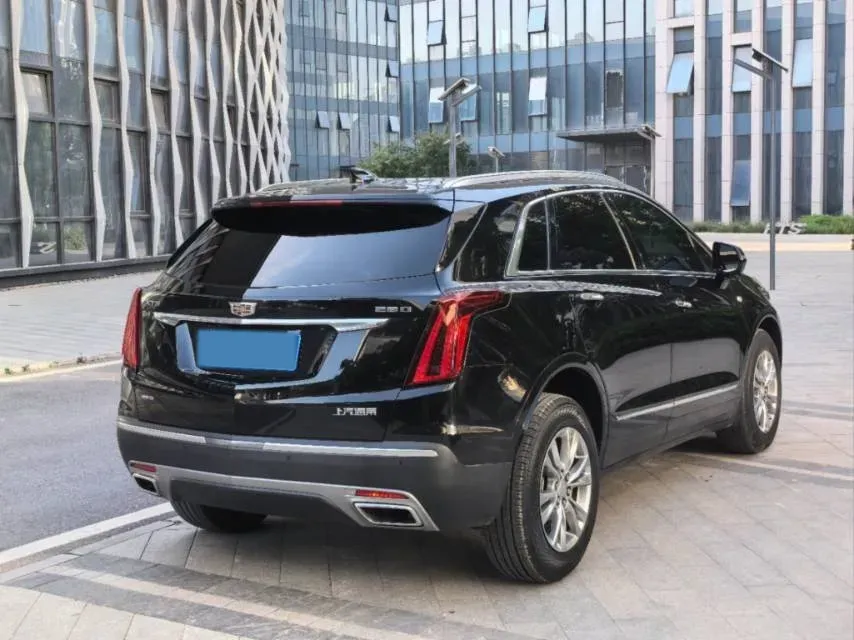 2021 Cadillac XT5 2.0T 237HP L4 9AT,autocango,china used car exporter,china ev exporter,chinese used car exporter,chinese used ev exporter