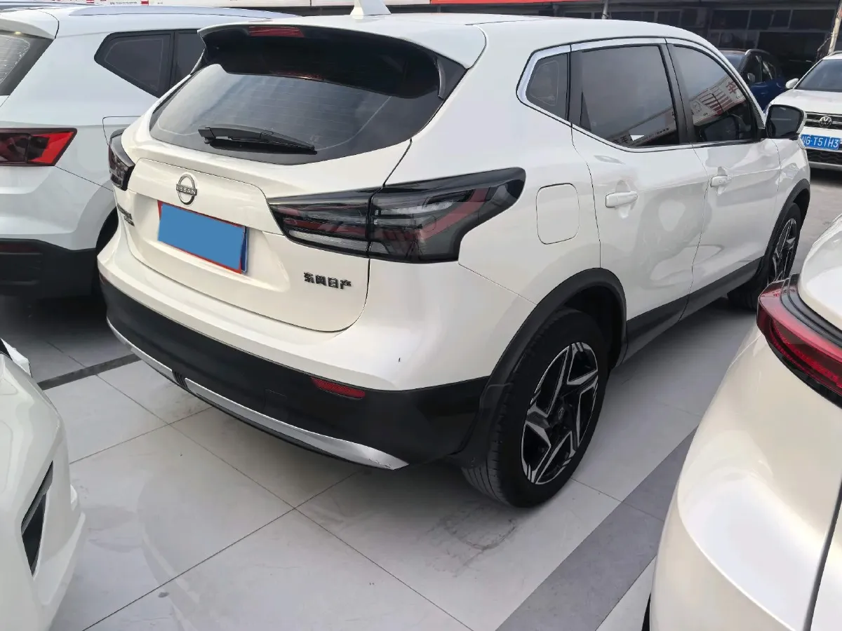 2025 Nissan Qashqai 2.0L 151HP L4 CVT,autocango,china used car exporter,china ev exporter,chinese used car exporter,chinese used ev exporter