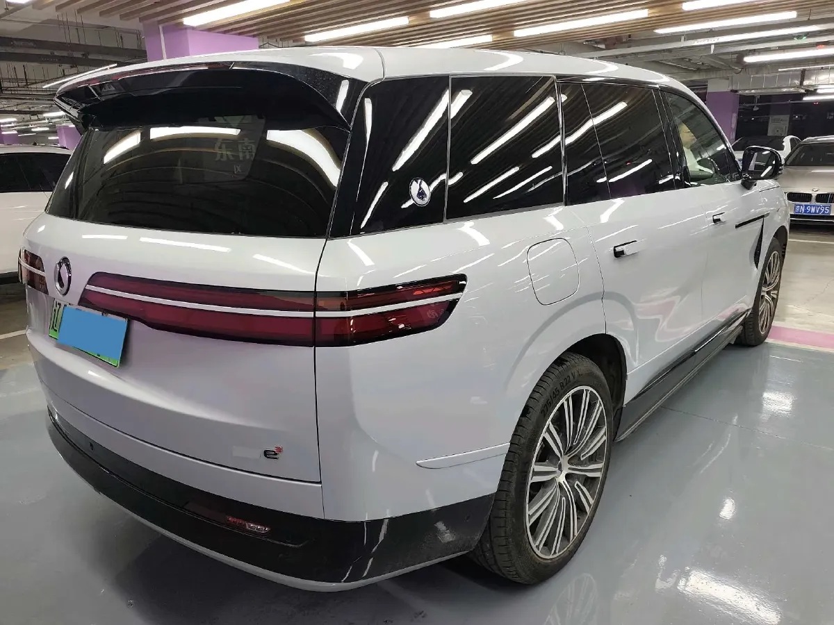 2025 Denza DenzaN9 2.0T 207HP L4 E-CVT PHEV,autocango,china used car exporter,china ev exporter,chinese used car exporter,chinese used ev exporter