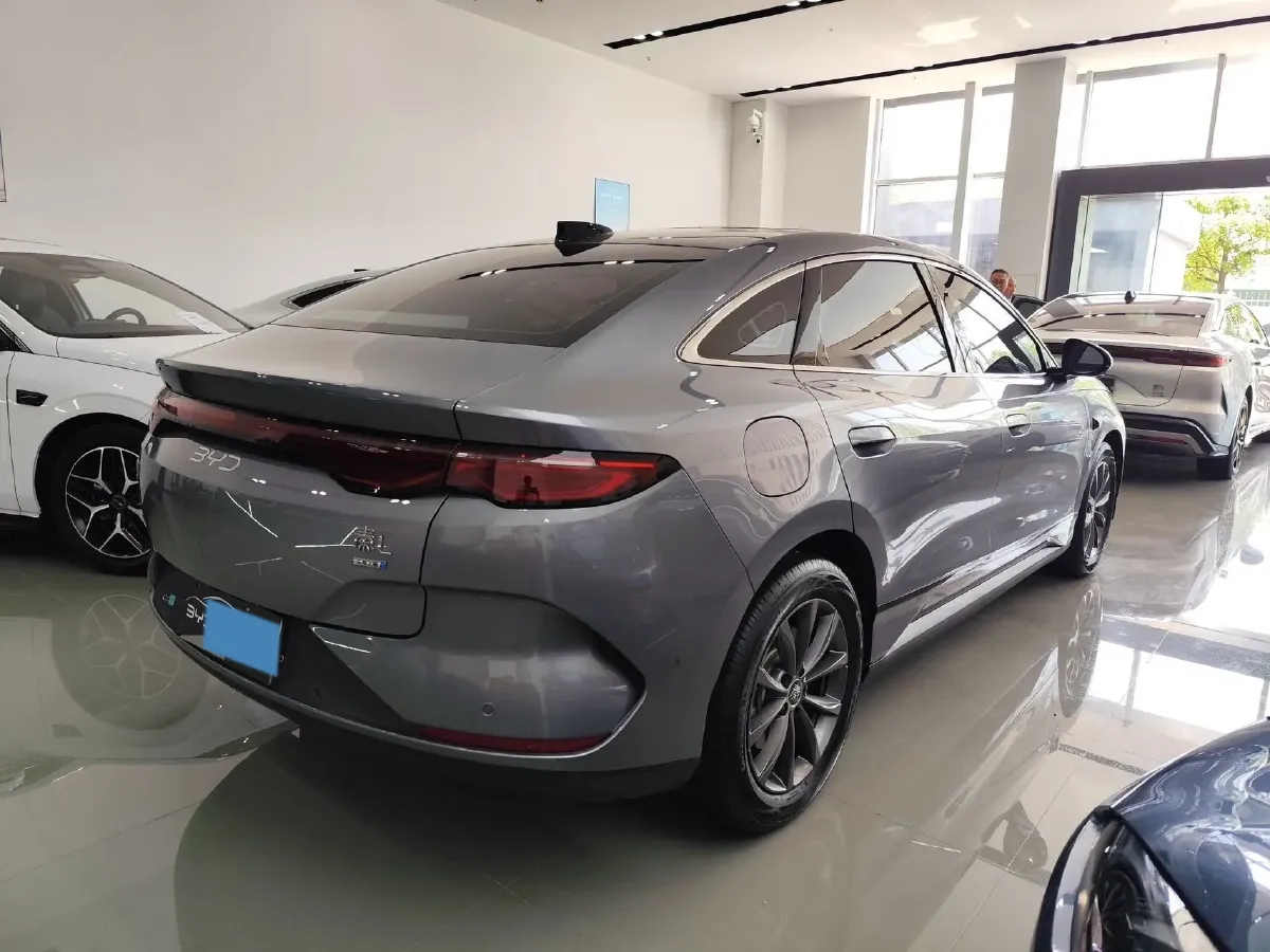 2025 BYD QinL BEV,autocango,china used car exporter,china ev exporter,chinese used car exporter,chinese used ev exporter