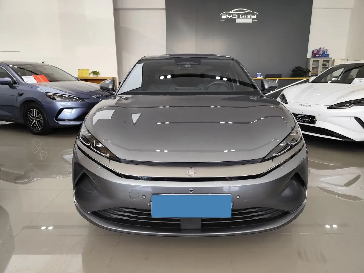 2025 BYD QinL BEV,autocango,china used car exporter,china ev exporter,chinese used car exporter,chinese used ev exporter