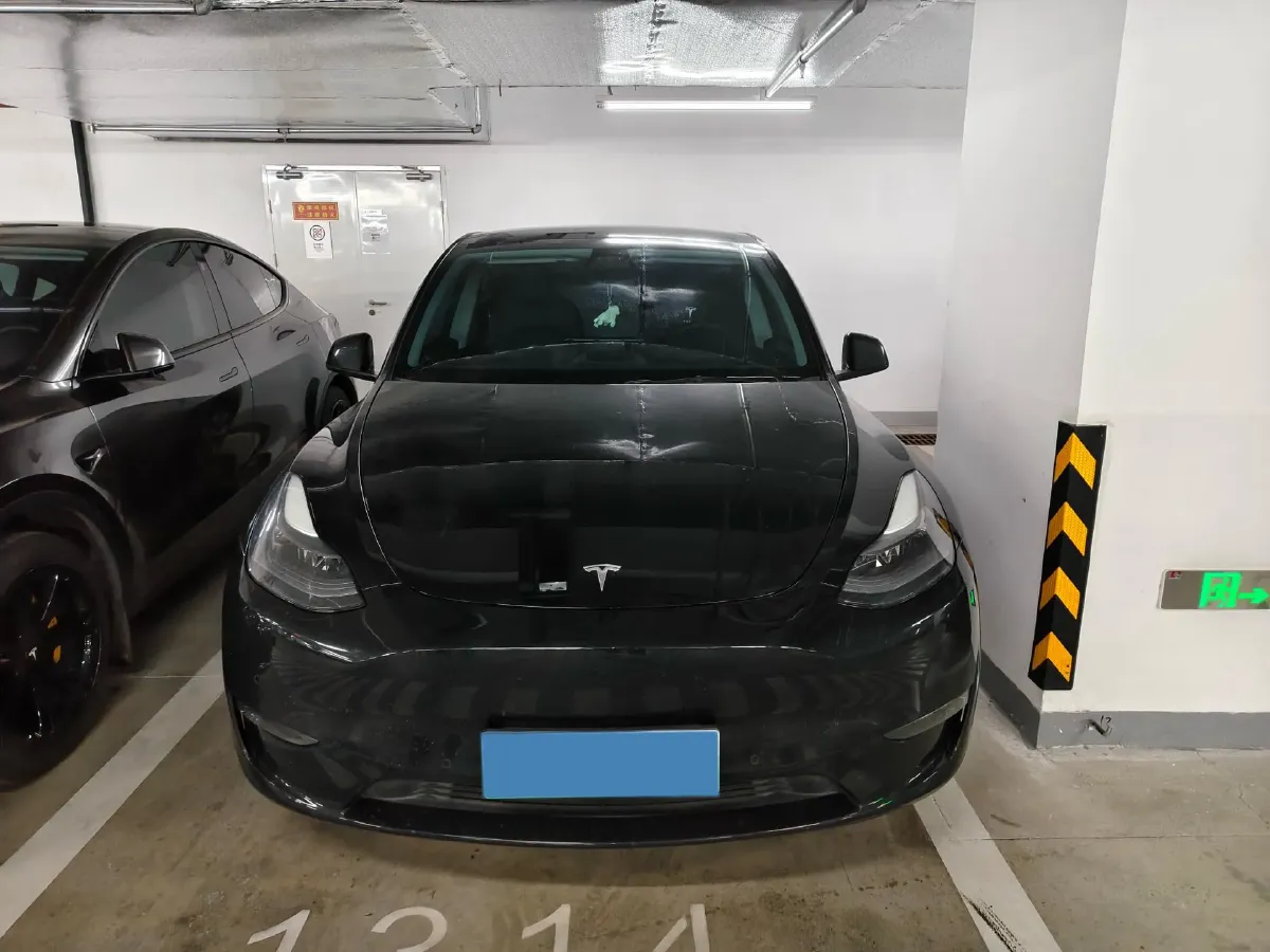 2021 Tesla Model Y BEV 60KWH,autocango,china used car exporter,china ev exporter,chinese used car exporter,chinese used ev exporter
