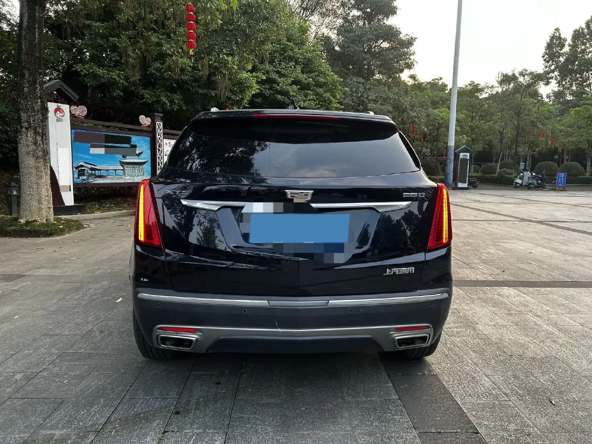 2021 Cadillac XT5 2.0T 237HP L4 9AT,autocango,china used car exporter,china ev exporter,chinese used car exporter,chinese used ev exporter