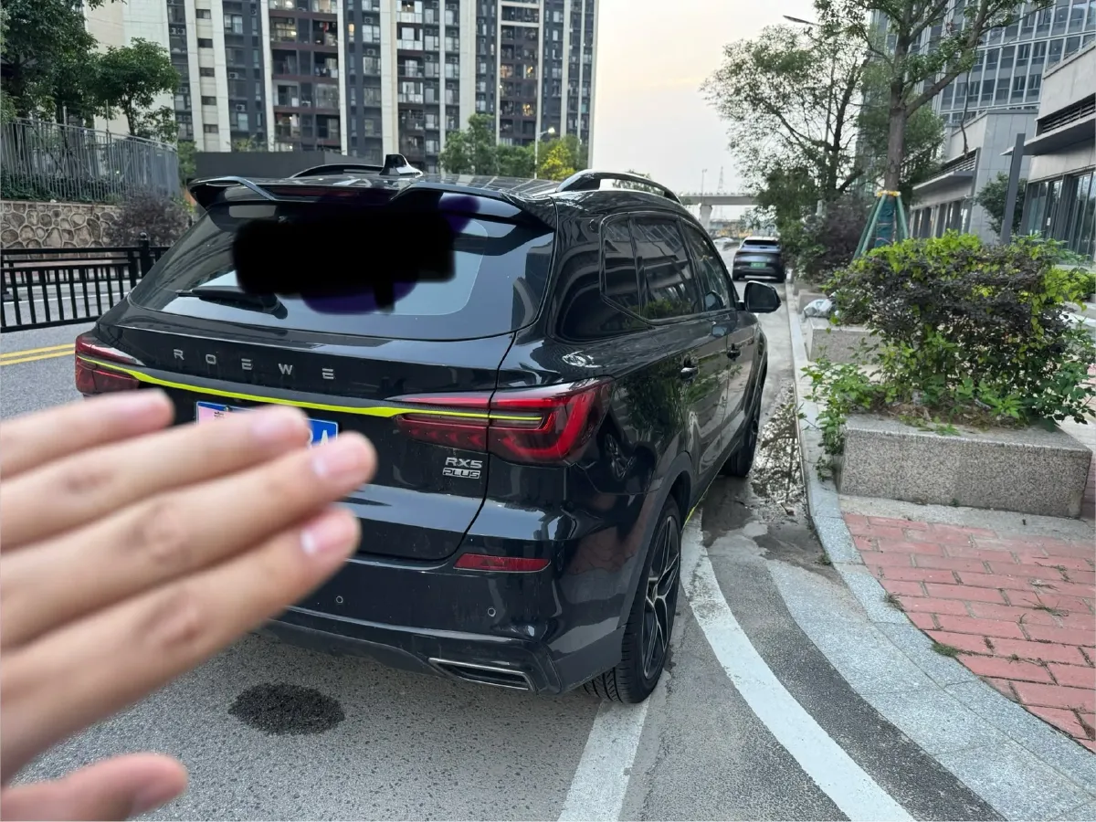 2021 Roewe RX5 1.5T 181HP L4 7DCT,autocango,china used car exporter,china ev exporter,chinese used car exporter,chinese used ev exporter