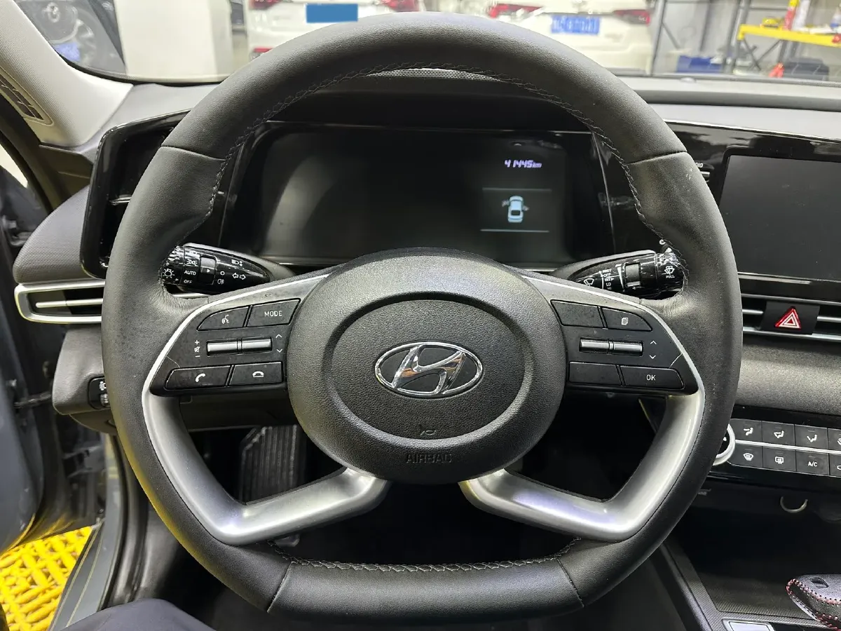 2022 Hyundai Elantra 1.5L 115HP L4 CVT,autocango,china used car exporter,china ev exporter,chinese used car exporter,chinese used ev exporter
