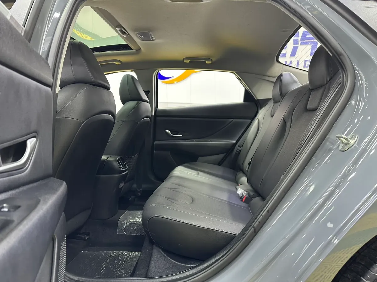 2022 Hyundai Elantra 1.5L 115HP L4 CVT,autocango,china used car exporter,china ev exporter,chinese used car exporter,chinese used ev exporter