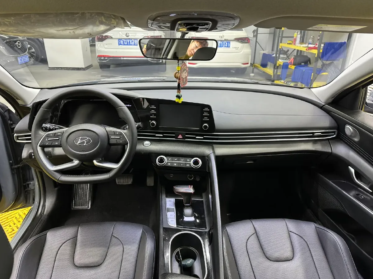 2022 Hyundai Elantra 1.5L 115HP L4 CVT,autocango,china used car exporter,china ev exporter,chinese used car exporter,chinese used ev exporter