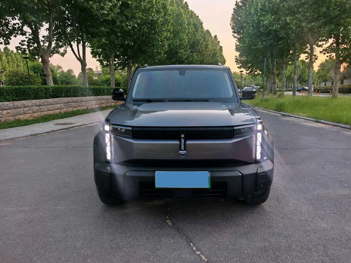 2024 JMC DaDao 2.3T 245HP L4 8AT,autocango,china used car exporter,china ev exporter,chinese used car exporter,chinese used ev exporter