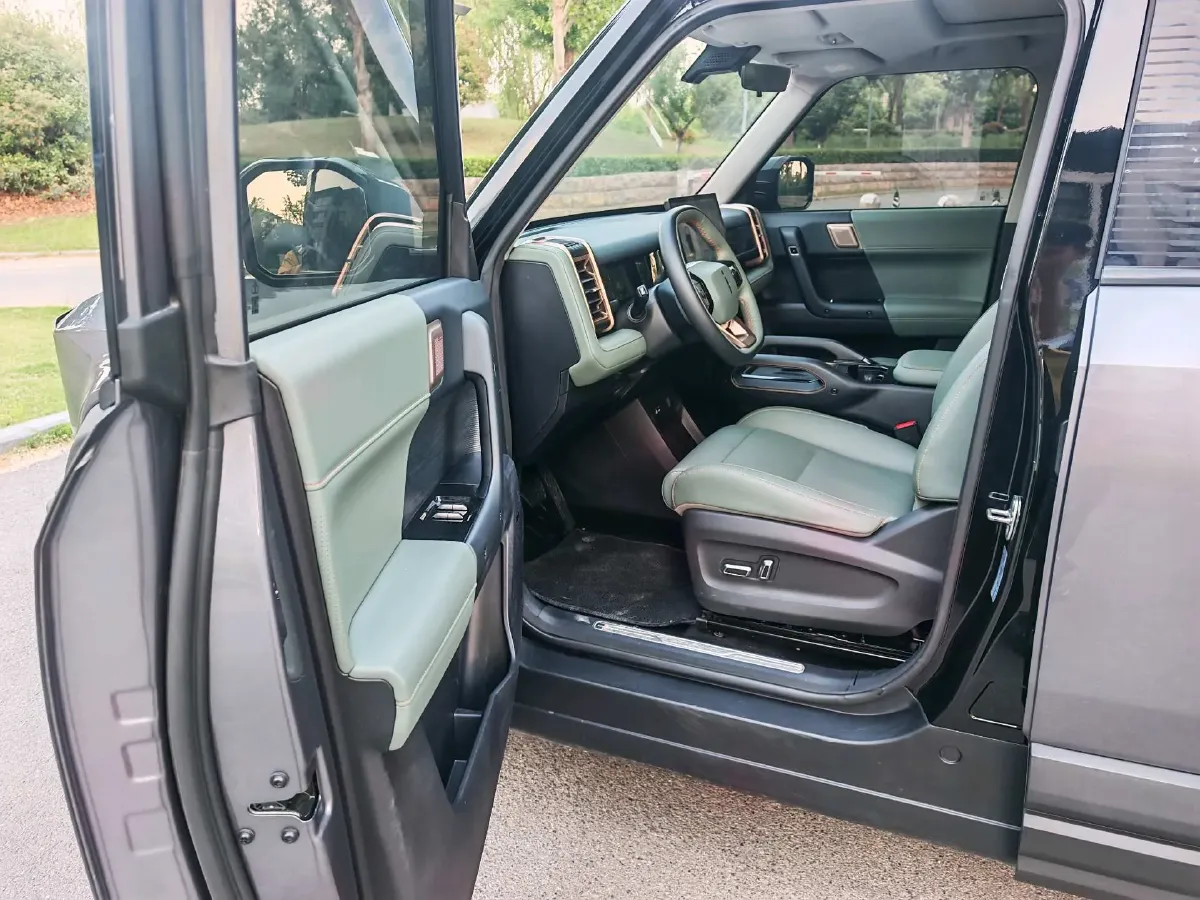 2024 JMC DaDao 2.3T 245HP L4 8AT,autocango,china used car exporter,china ev exporter,chinese used car exporter,chinese used ev exporter