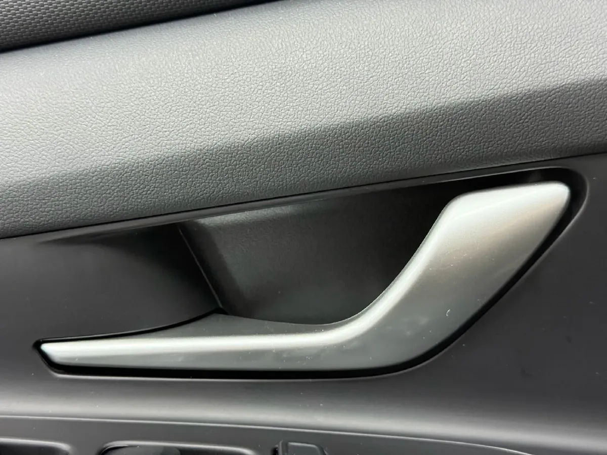 2022 Hyundai Elantra 1.5L 115HP L4 CVT,autocango,china used car exporter,china ev exporter,chinese used car exporter,chinese used ev exporter