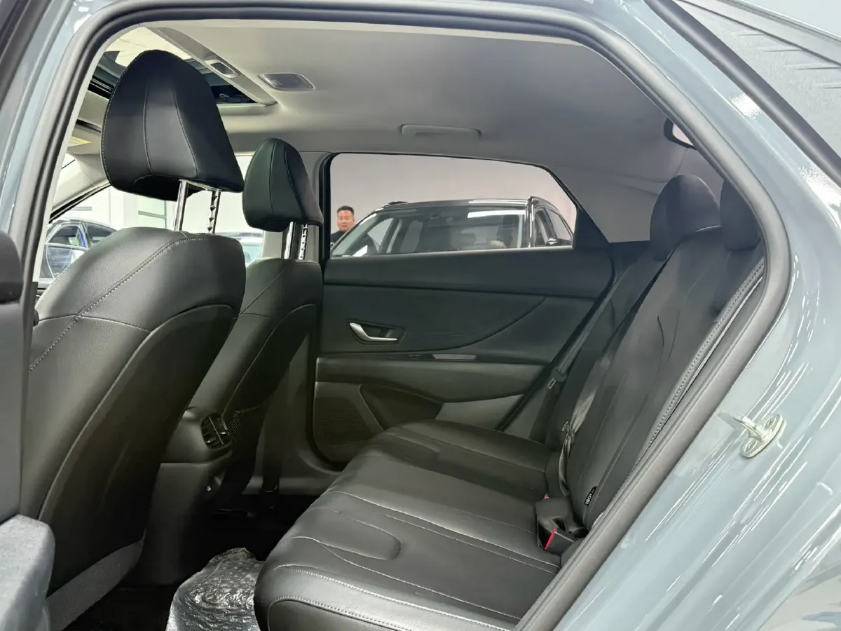 2022 Hyundai Elantra 1.5L 115HP L4 CVT,autocango,china used car exporter,china ev exporter,chinese used car exporter,chinese used ev exporter