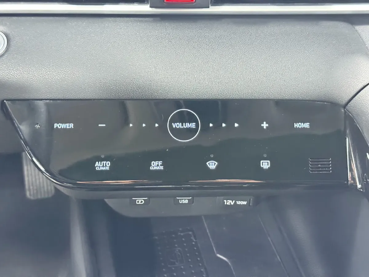 2022 Hyundai Elantra 1.5L 115HP L4 CVT,autocango,china used car exporter,china ev exporter,chinese used car exporter,chinese used ev exporter