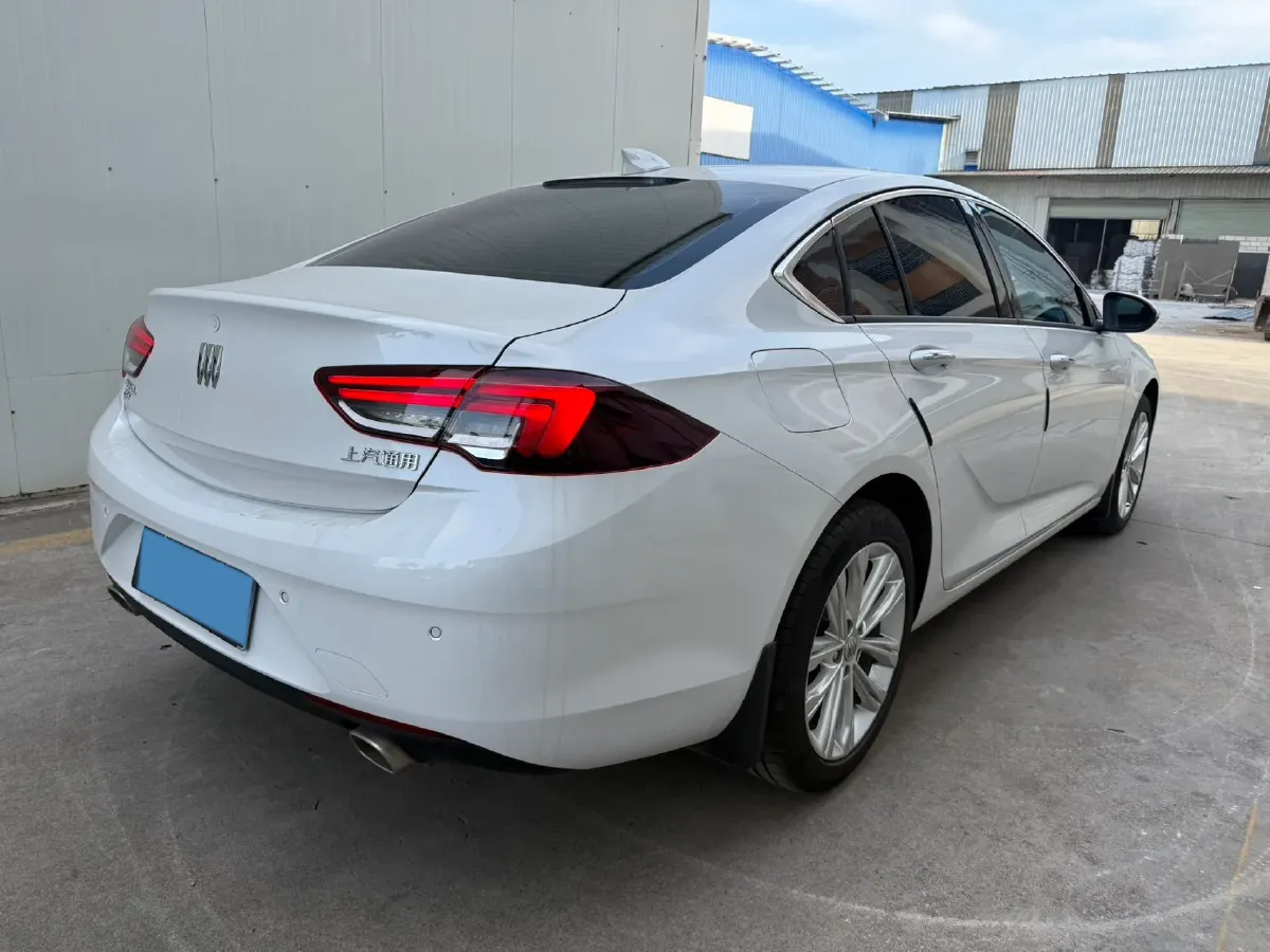 2024 Buick Regal 2.0T 237HP L4 9AT,autocango,china used car exporter,china ev exporter,chinese used car exporter,chinese used ev exporter