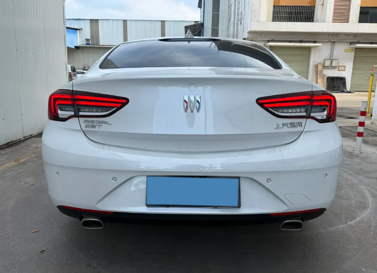 2024 Buick Regal 2.0T 237HP L4 9AT,autocango,china used car exporter,china ev exporter,chinese used car exporter,chinese used ev exporter