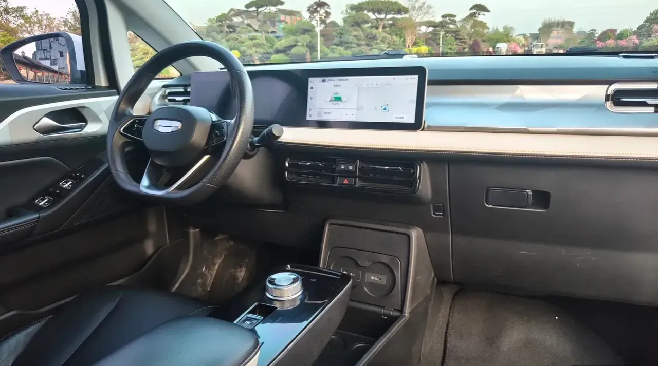 2022 Geometry E BEV 39.4KWH,autocango,china used car exporter,china ev exporter,chinese used car exporter,chinese used ev exporter