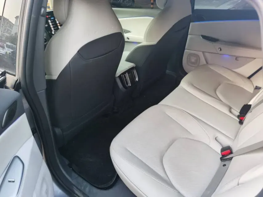 2025 ARCFOX αS5 BEV,autocango,china used car exporter,china ev exporter,chinese used car exporter,chinese used ev exporter