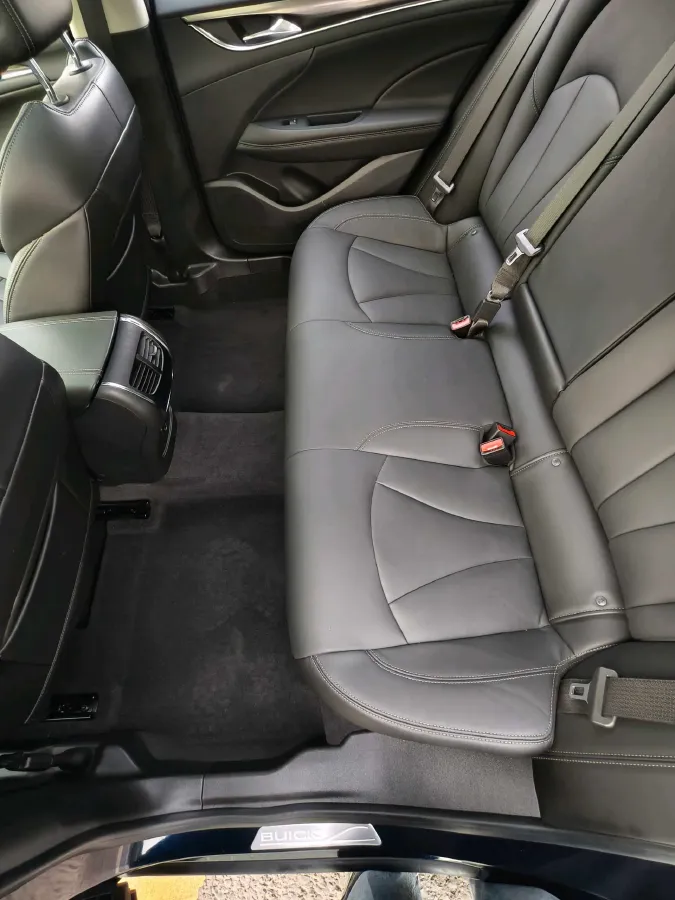 2021 Buick Larcosse 2.0T 237HP L4 9AT,autocango,china used car exporter,china ev exporter,chinese used car exporter,chinese used ev exporter