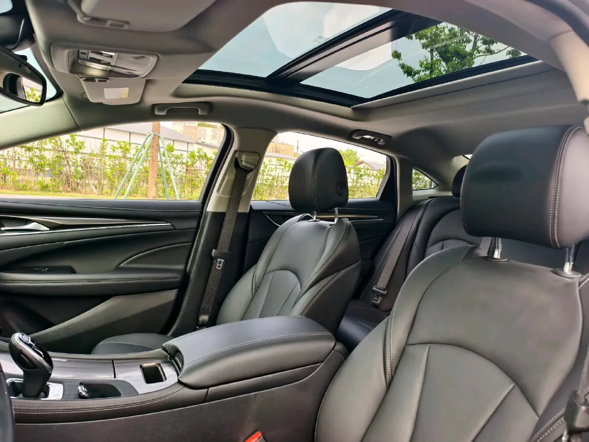 2021 Buick Larcosse 2.0T 237HP L4 9AT,autocango,china used car exporter,china ev exporter,chinese used car exporter,chinese used ev exporter