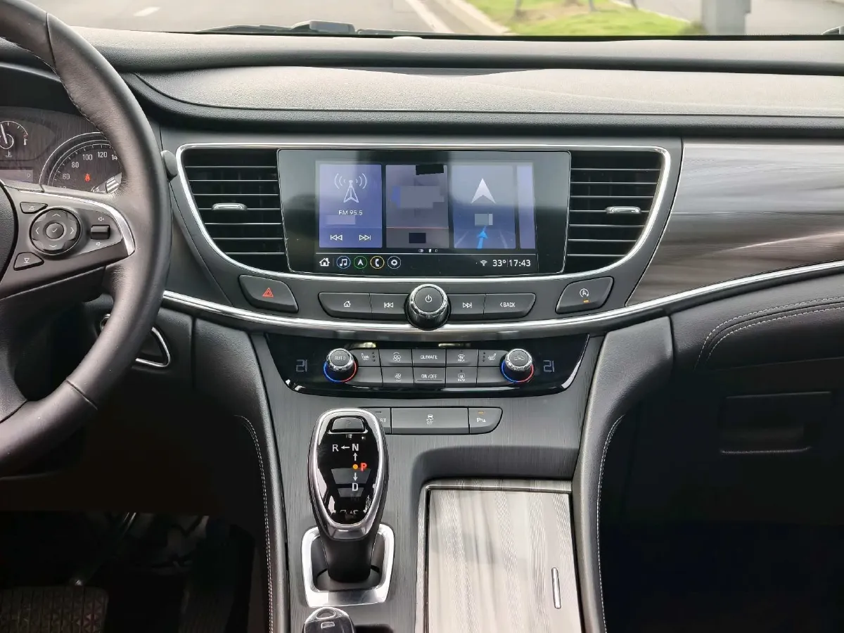 2021 Buick Larcosse 2.0T 237HP L4 9AT,autocango,china used car exporter,china ev exporter,chinese used car exporter,chinese used ev exporter