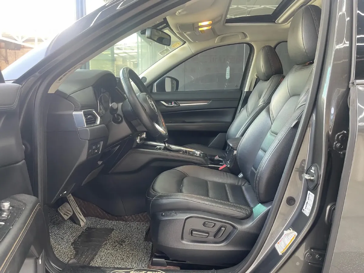 2017 Mazda CX-5 2.5L 196HP L4 6AT,autocango,china used car exporter,china ev exporter,chinese used car exporter,chinese used ev exporter