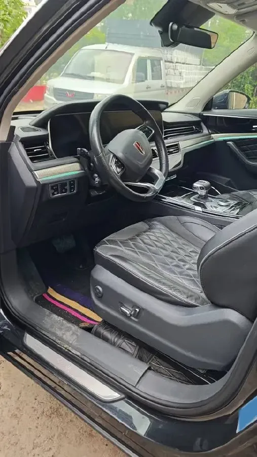 2019 HongQi HS5 2.0T 224HP L4 6AT,autocango,china used car exporter,china ev exporter,chinese used car exporter,chinese used ev exporter