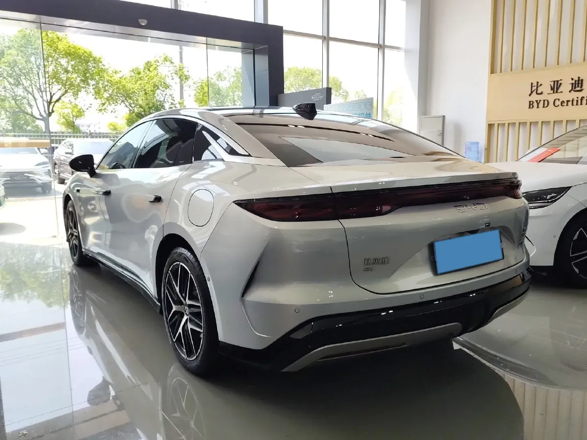 2025 BYD HanL BEV,autocango,china used car exporter,china ev exporter,chinese used car exporter,chinese used ev exporter