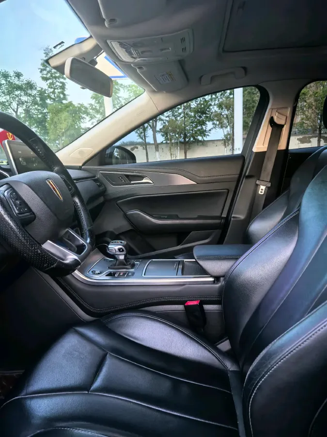 2020 HongQi H5 1.5T 169HP L4 7DCT,autocango,china used car exporter,china ev exporter,chinese used car exporter,chinese used ev exporter