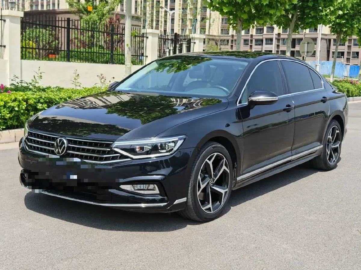 2023 Volkswagen Magotan 2.0T 186HP L4 7DCT,autocango,china used car exporter,china ev exporter,chinese used car exporter,chinese used ev exporter