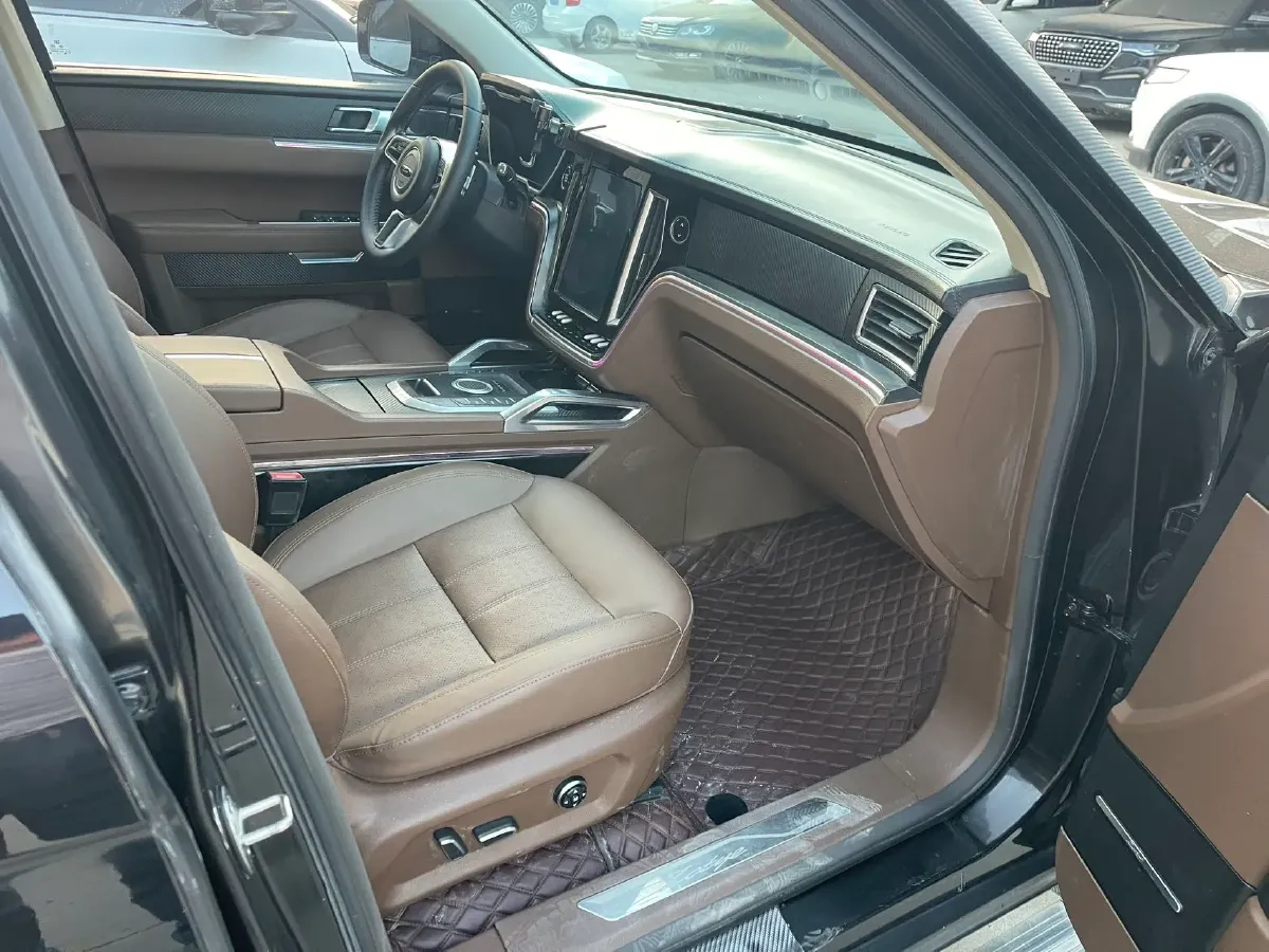 2018 Zotye T700 1.8T 177HP L4 6DCT,autocango,china used car exporter,china ev exporter,chinese used car exporter,chinese used ev exporter