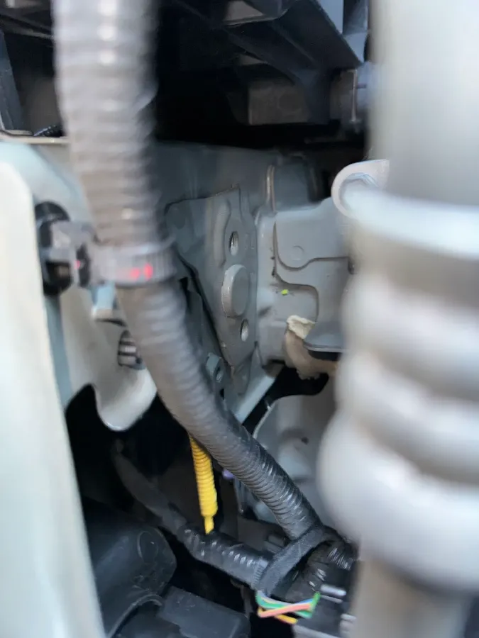 2024 Toyota bZ3 BEV 49.92KWH,autocango,china used car exporter,china ev exporter,chinese used car exporter,chinese used ev exporter