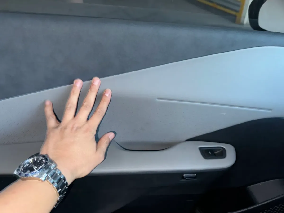 2024 Toyota bZ3 BEV 49.92KWH,autocango,china used car exporter,china ev exporter,chinese used car exporter,chinese used ev exporter