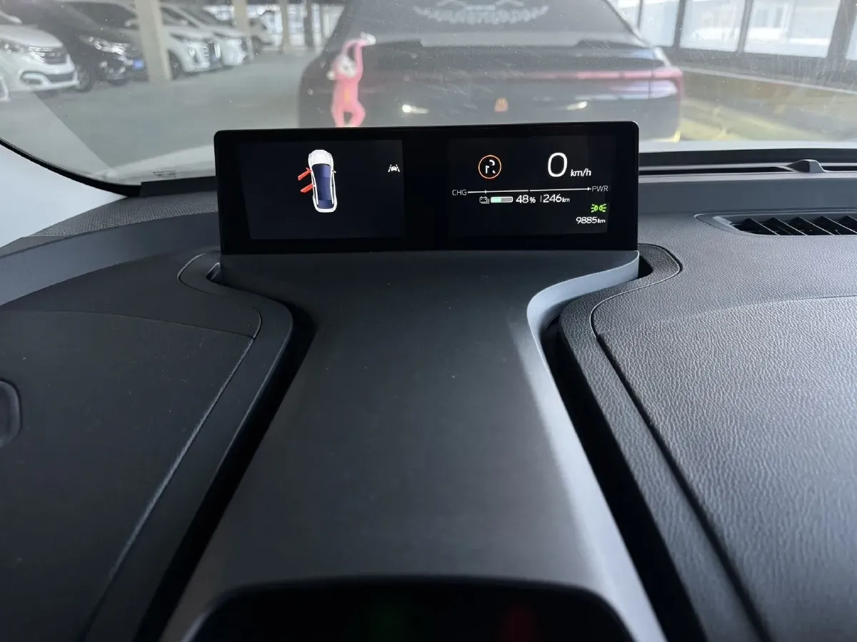 2024 Toyota bZ3 BEV 49.92KWH,autocango,china used car exporter,china ev exporter,chinese used car exporter,chinese used ev exporter