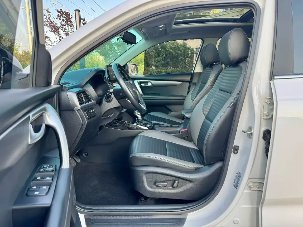 2018 Kia Sportage R 2.0L 160HP L4 6AT,autocango,china used car exporter,china ev exporter,chinese used car exporter,chinese used ev exporter