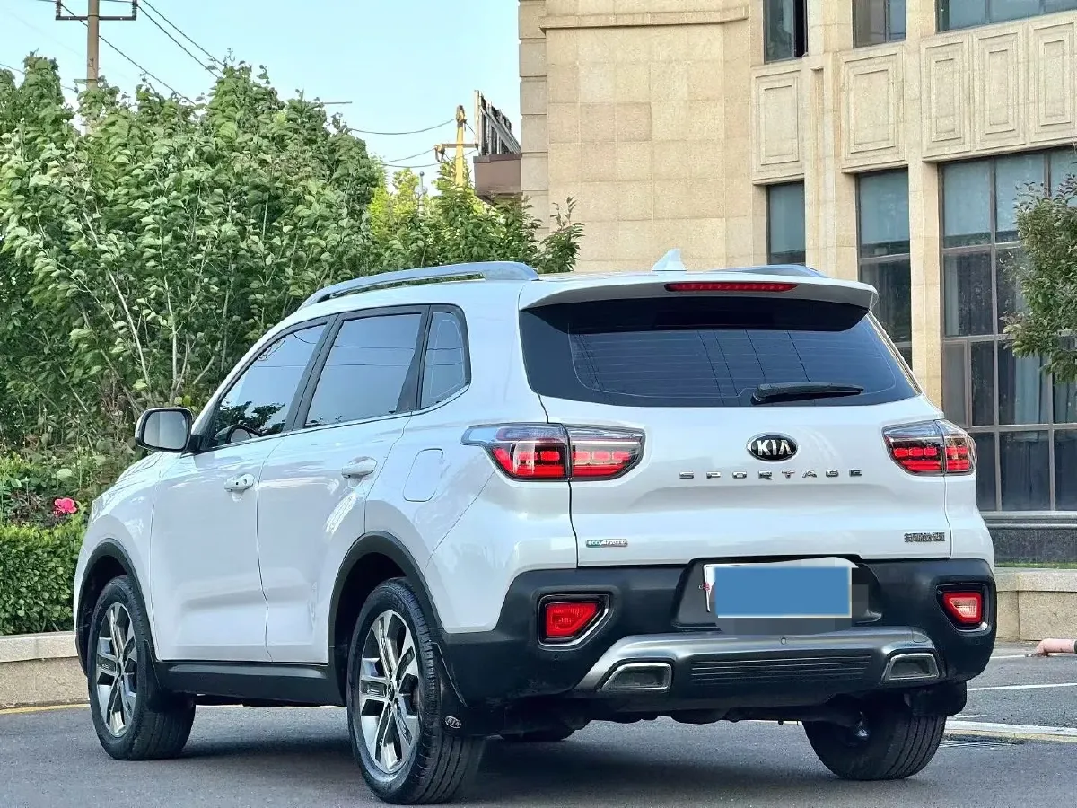2018 Kia Sportage R 2.0L 160HP L4 6AT,autocango,china used car exporter,china ev exporter,chinese used car exporter,chinese used ev exporter