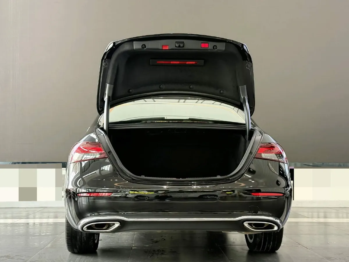 2021 Mercedes-Benz E Class 2.0T 258HP L4 9AT,autocango,china used car exporter,china ev exporter,chinese used car exporter,chinese used ev exporter
